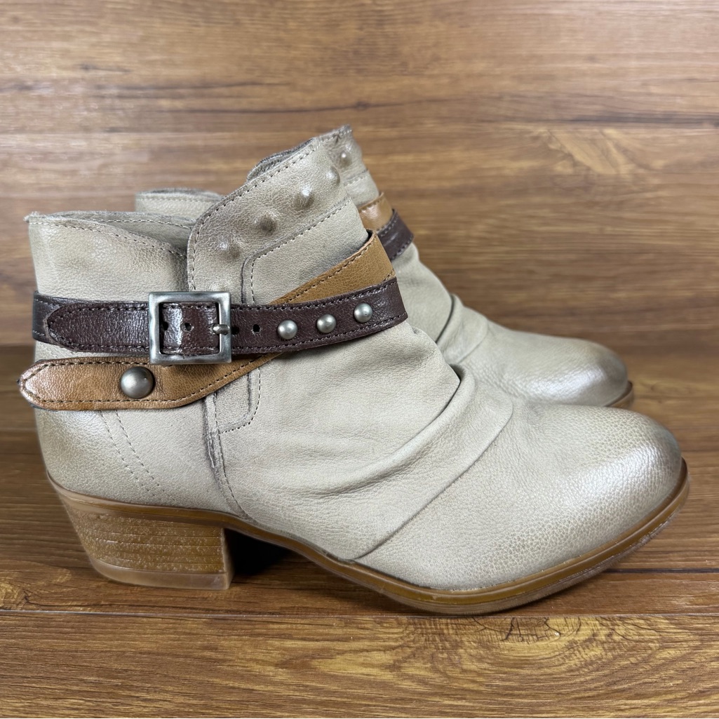 Miz Mooz Bucky Leather Buckled Ankle Boots Women’s Size 6.5 (37) Shoes